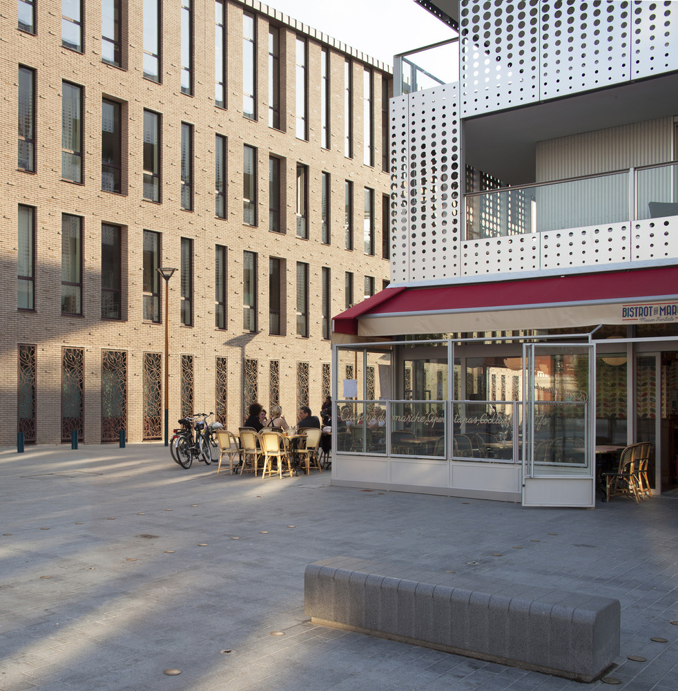 galeria-de-pra-a-ol-mpica-de-gouges-e-all-e-des-ateliers-em-pantin-2