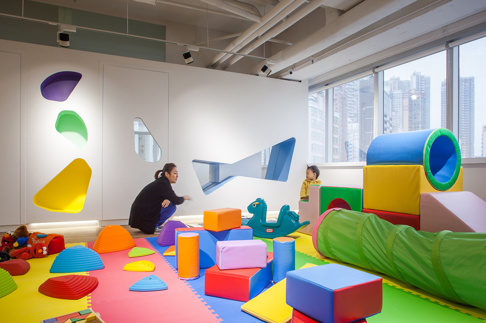 Gallery of BabySteps Interior / AtelierBlur/Georges Hung Architecte D.P ...