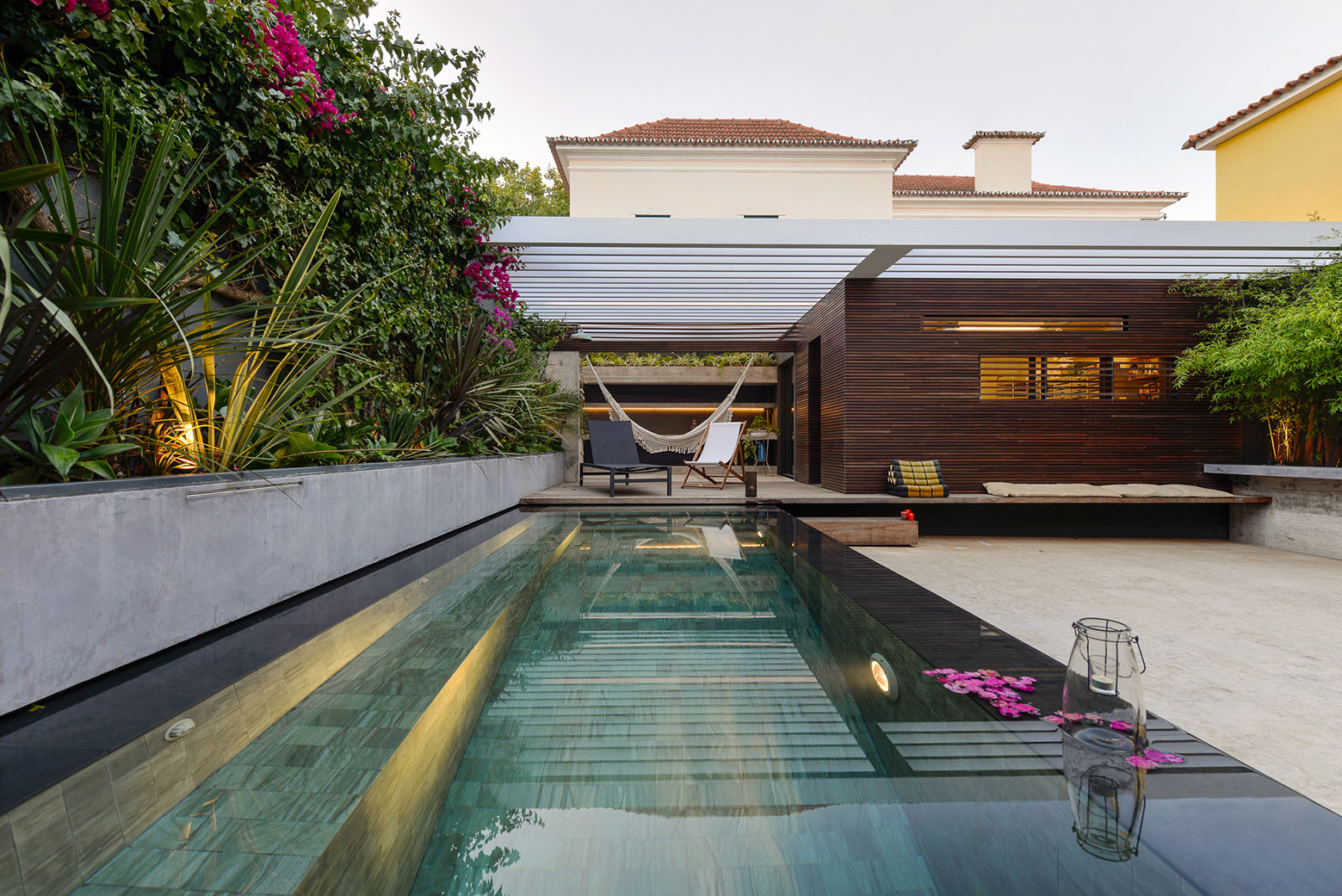 Casa em Estoril / Ricardo Moreno Arquitectos, © Ricardo Oliveira Alves