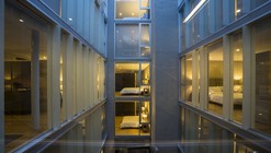 Suites AR 218 / Colonnier Arquitectos + Vieyra Arquitectos