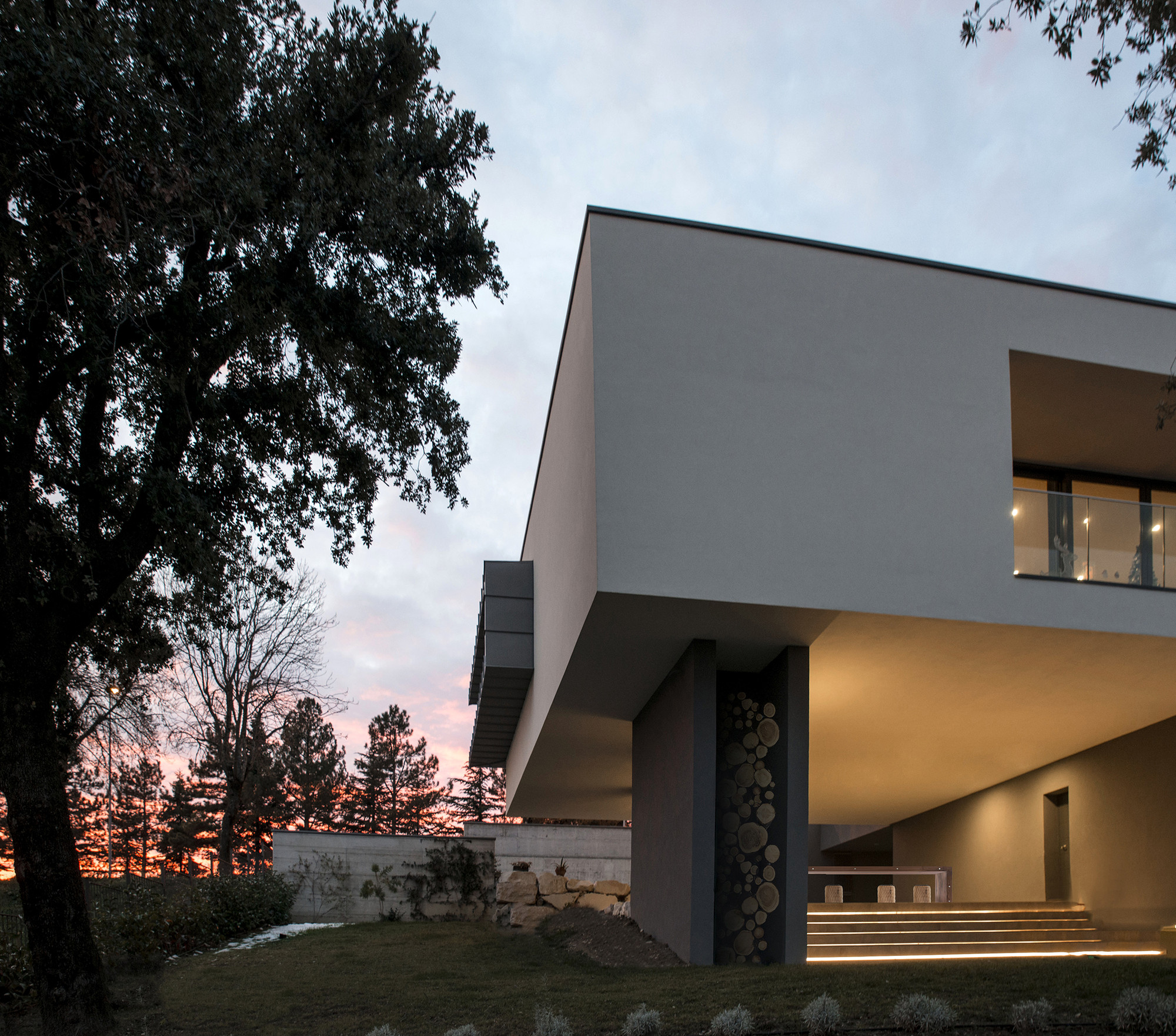 Courtesy of archiNOW!