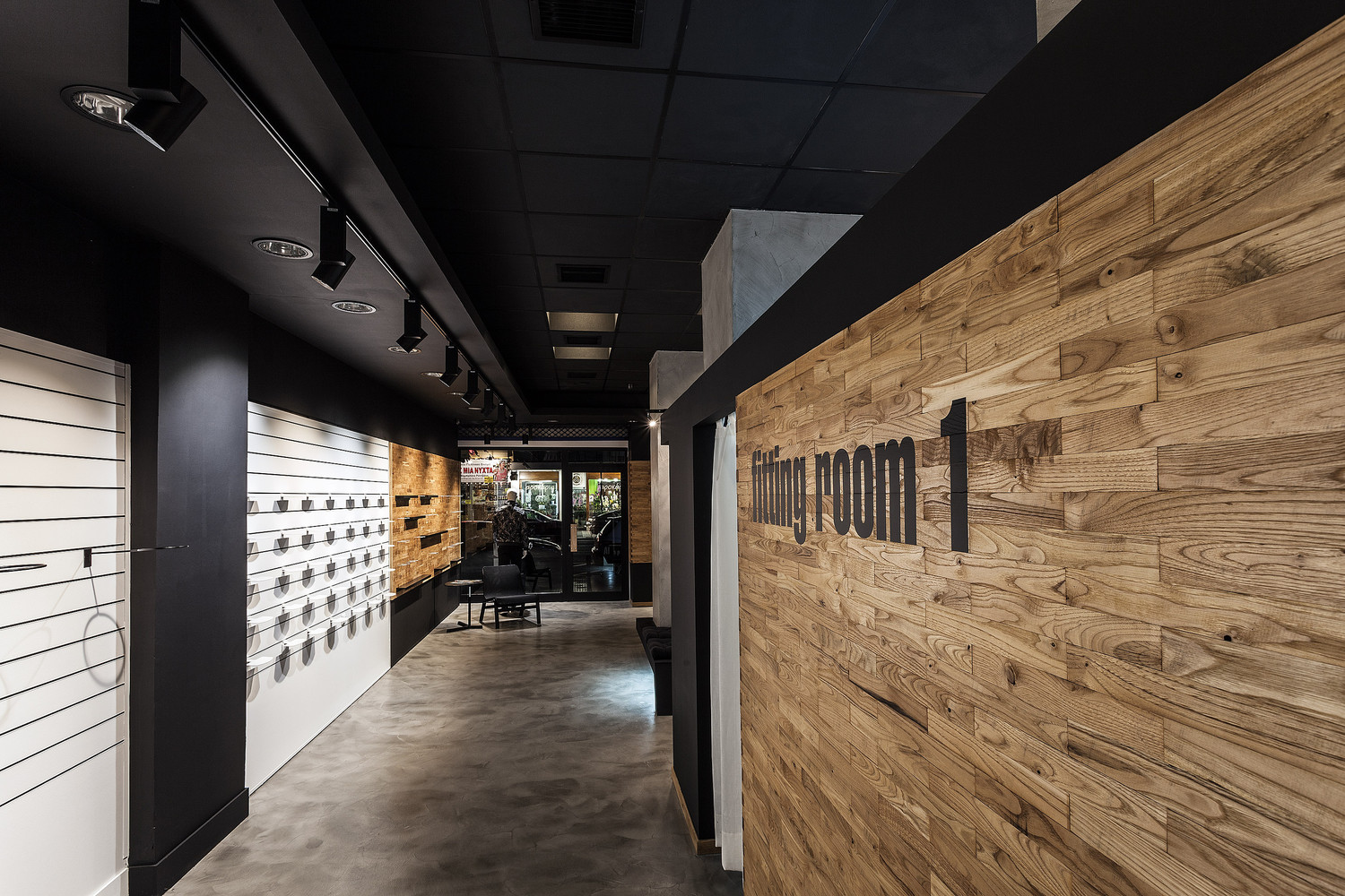 Loja "AI sport" / Leaf Architects Studio - Imagem 1 de 18