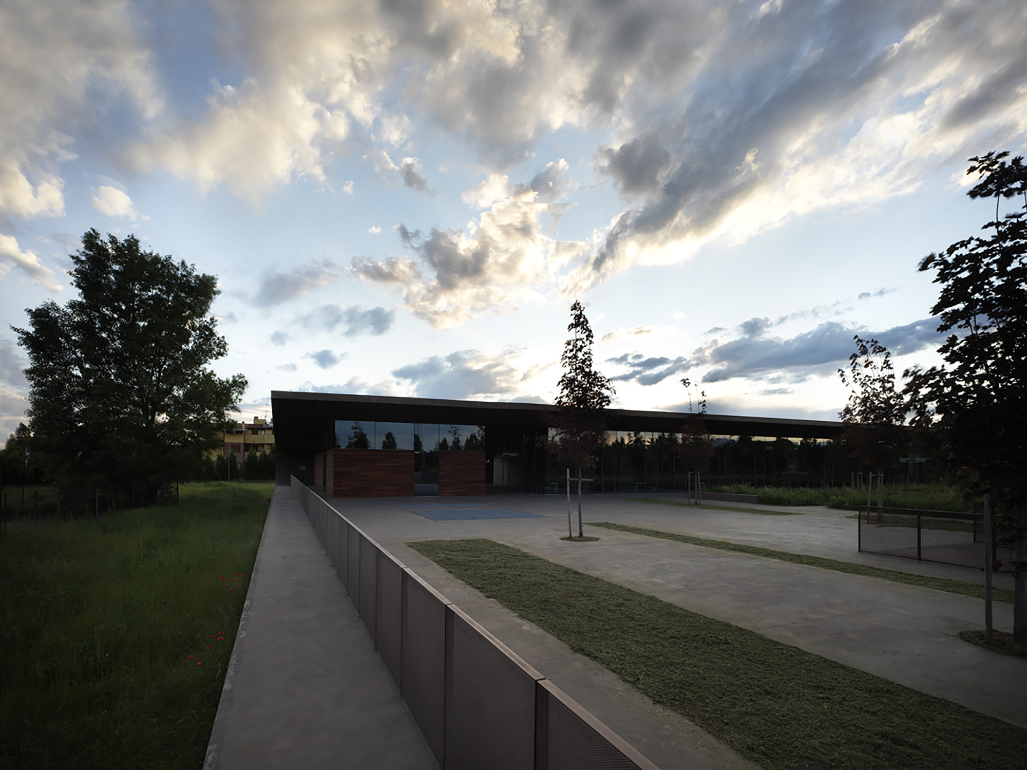 Gallery of Day Centre and Housing for the Disabled / Archea Associati 6