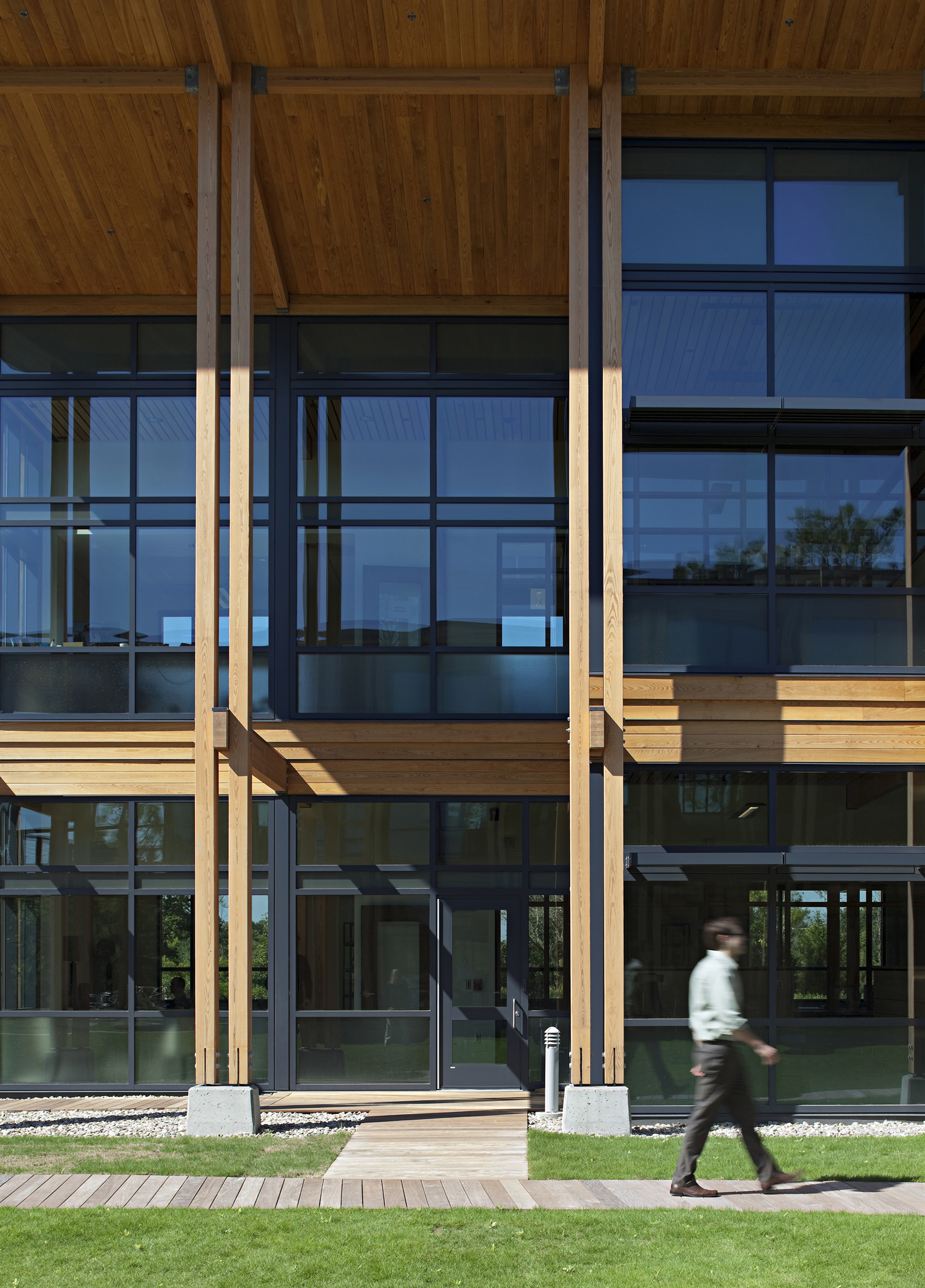 Gallery of Live Oak Bank Headquarters / LS3P 6