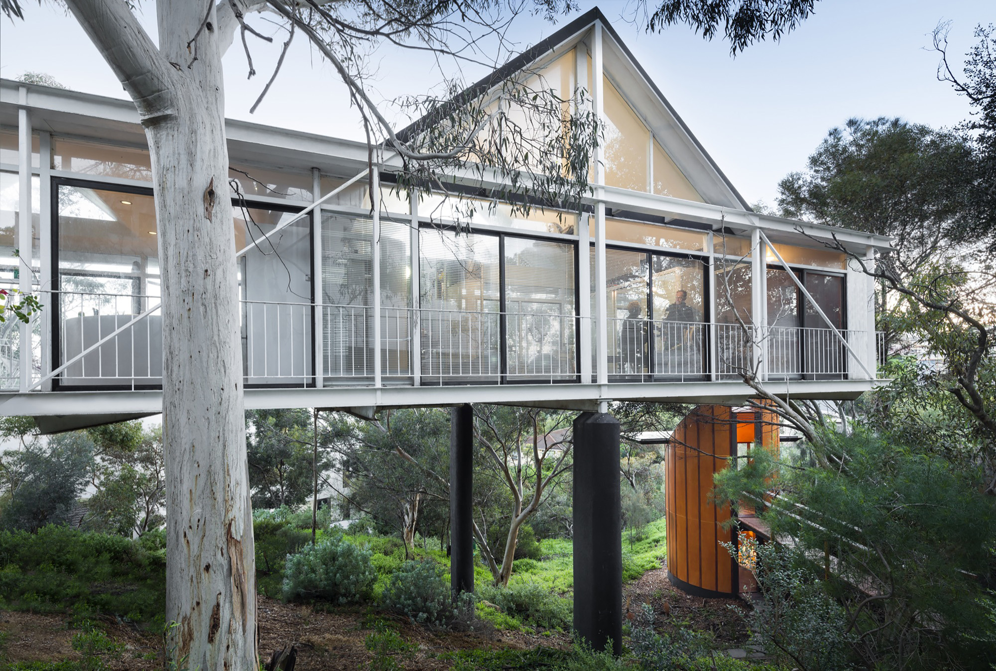 Galería de Tree Top Studio / Max Pritchard 10