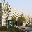 Intrinsic School / Wheeler Kearns Architects - Facade