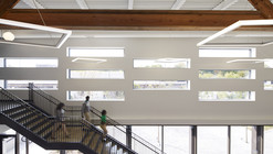 Intrinsic School / Wheeler Kearns Architects