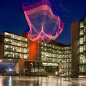 The Bill and Melinda Gates Foundation Unveils Janet Echelman's Latest Work: "Impatient Optimist” in Seattle - Image 4 of 4