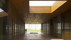 Edificio de Oficinas para TaiwanGlass en Donghai / WZWX Architecture Group 