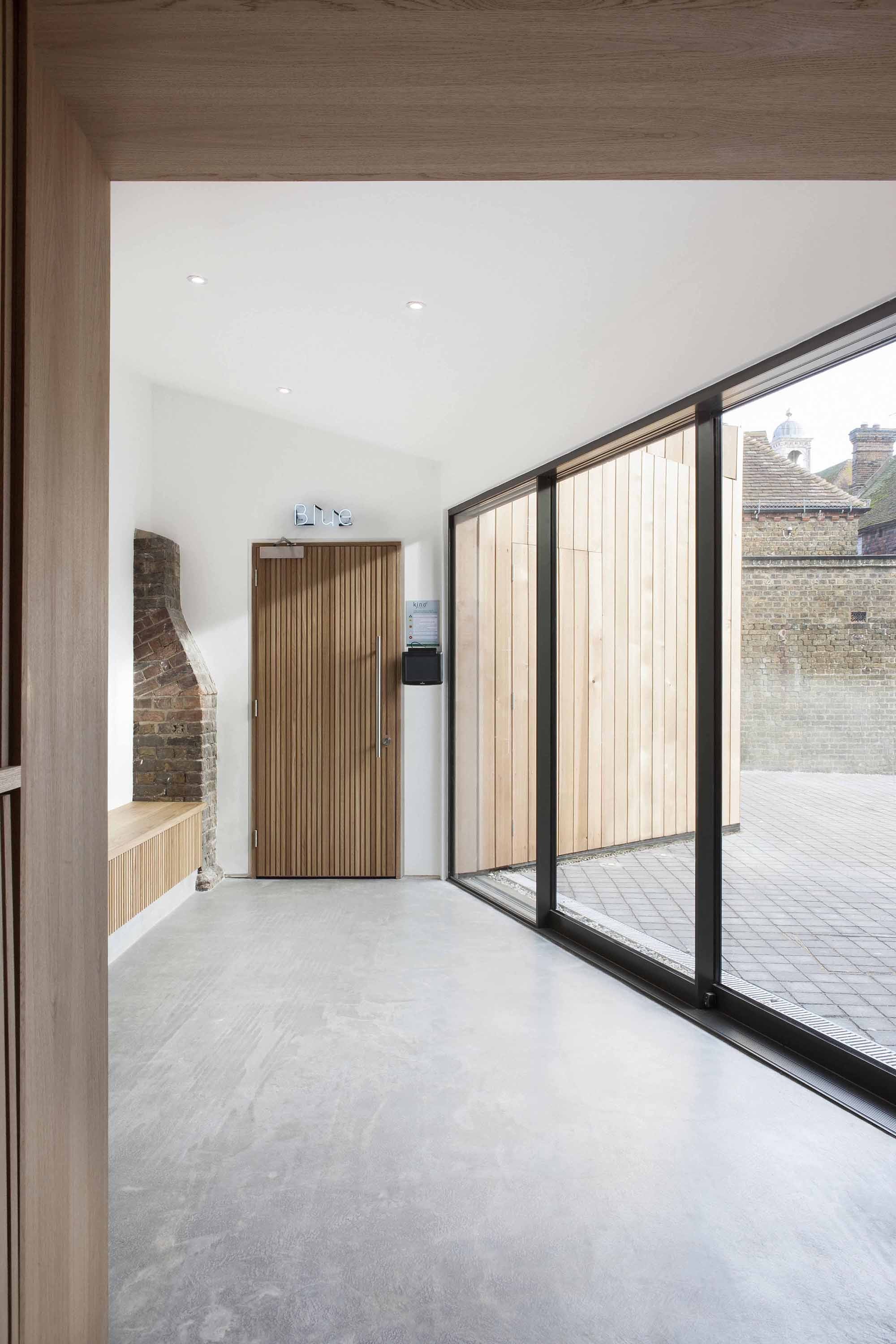 Centro Audiovisual Kino / Jonathan Dunn Architects - Imagem 10 de 20