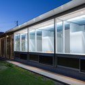 With 3 Kids, 2 Dogs and the Jungle / Osamu Morishita Architect & Associates - Windows, Facade