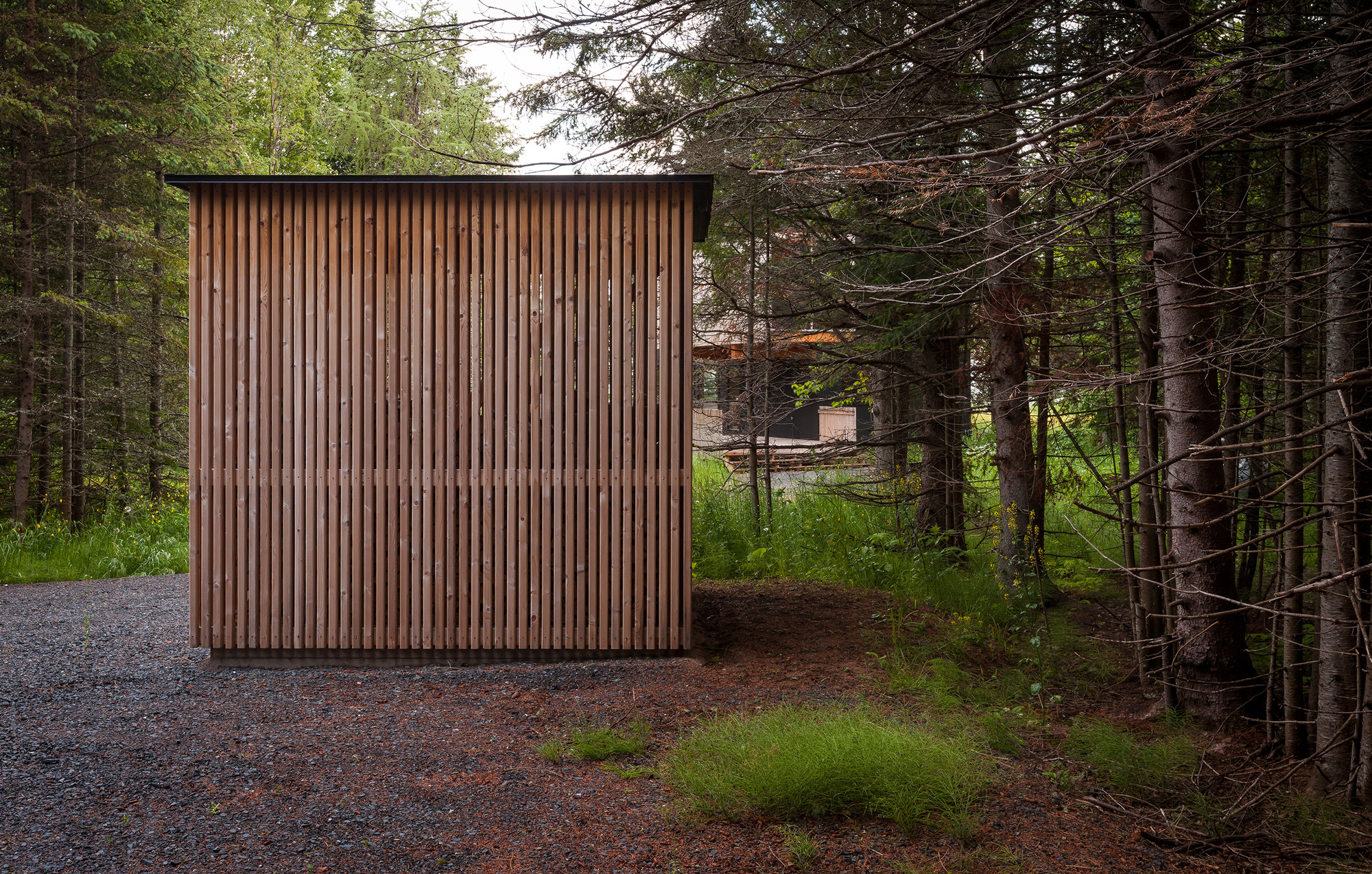 Galería de Refugio familiar / Salmela Architect - 11