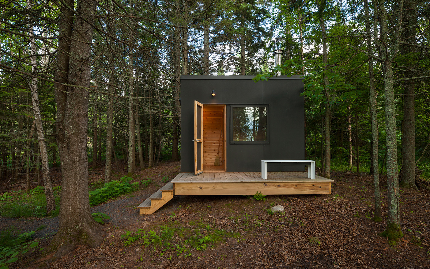 Refugio familiar / Salmela Architect - Imagen 9 de 29