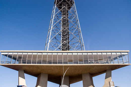 Clássicos da Arquitetura: Torre de TV de Brasília / Lucio Costa - Viga