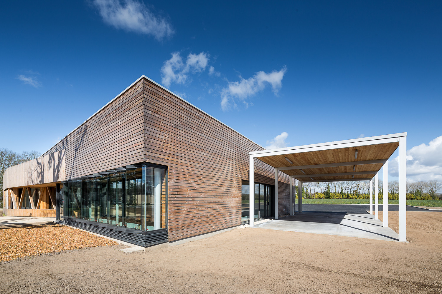 ECOPOLE / ENO architectes - Imagem 5 de 26