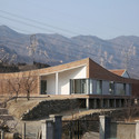 Casa Yangtai Shan / Design Crew for Architecture - Ampliación