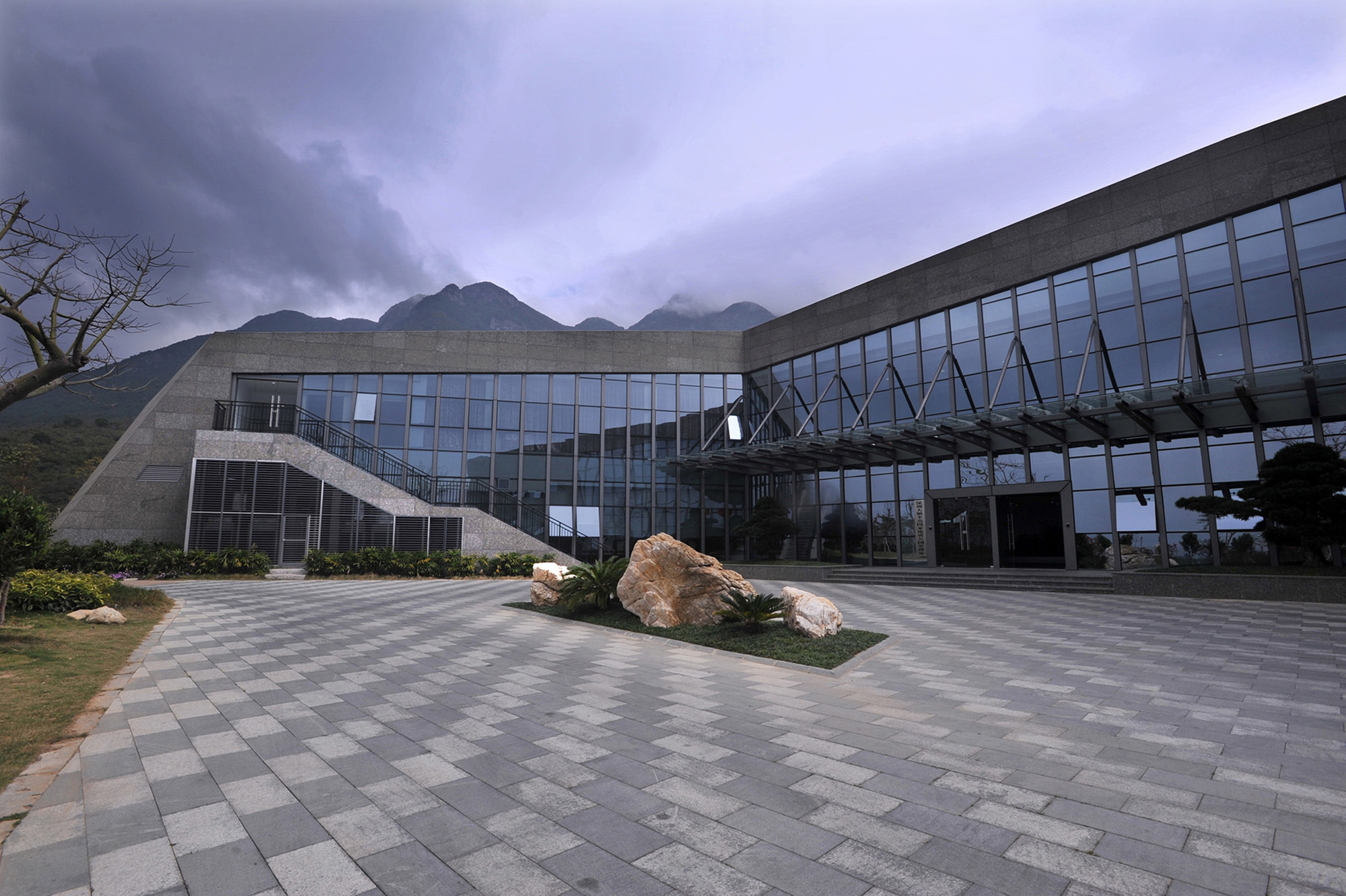 Museu de Geologia / LeeMundwiler Architects - Imagem 7 de 16