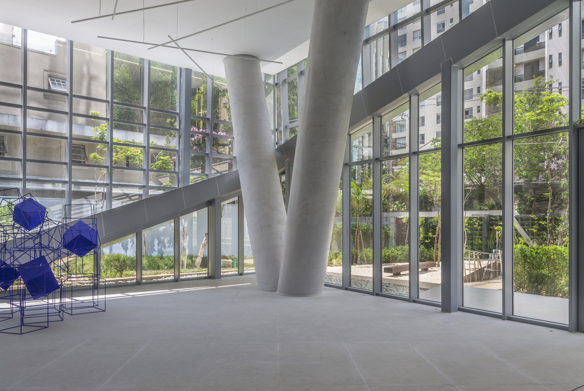Galeria de VITRA / Studio Daniel Libeskind + Pablo Slemenson ...