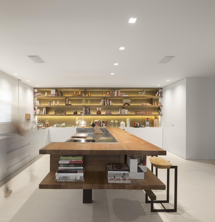 Departamento GN / Studio Arthur Casas - Imagen 2 de 19