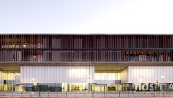 La Florida Metropolitan Hospital Clinic / Murtinho+Raby Arquitectos (Pedro Murtinho, Santiago Raby) + BBATS Consulting & Projects SLP (Silvia Barbera, Jorge Batesteza, Cristóbal Tirado)