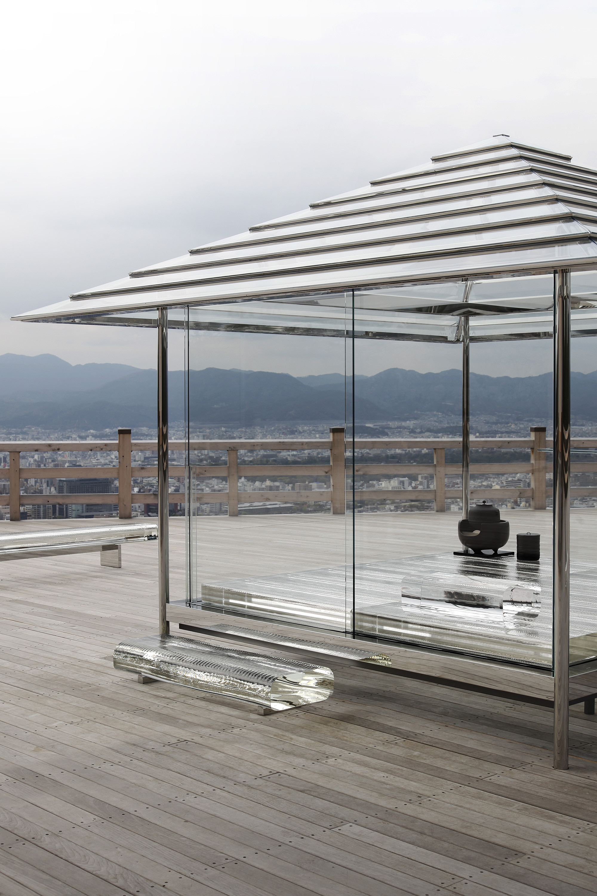 Gallery of KOUAN Glass Tea House / Tokujin Yoshioka 2