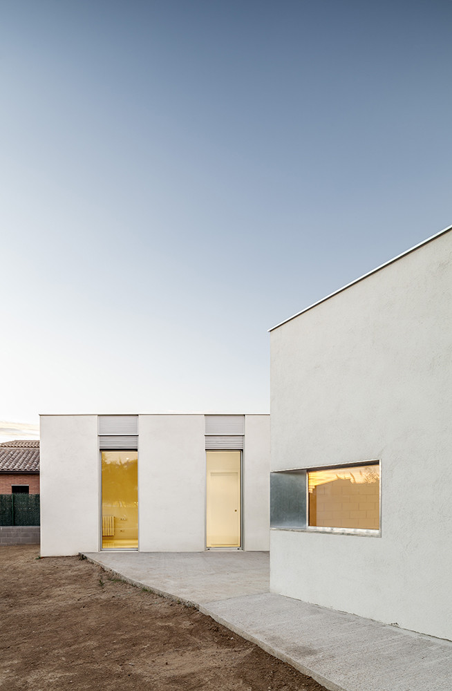 Casa en frente de un arroyo / 05 AM Arquitectura - Imagen 9 de 17