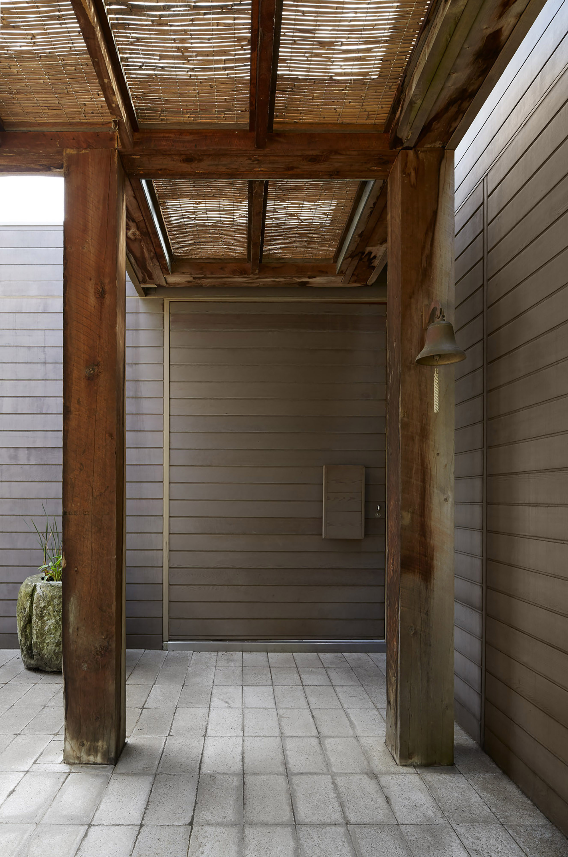 Gallery of Whitehall Road Residence / B.E Architecture 3