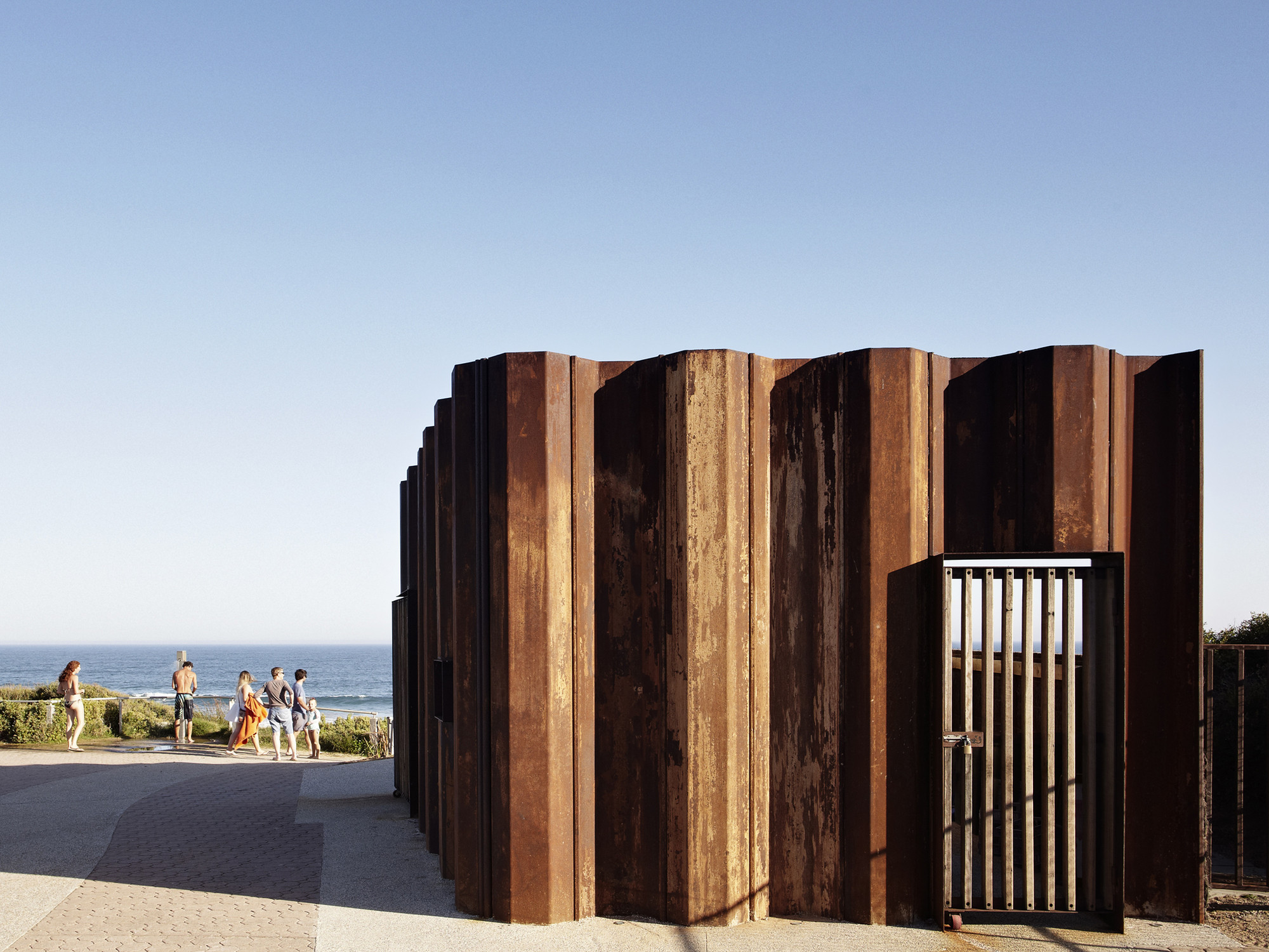 Gallery of AD Round-Up: 9 Projects That Make Creative Use Of Cor-Ten ...