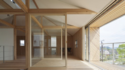 Casa Híbrida de Madera / Architecture Studio Nolla