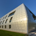 Bank of Pisa and Fornacette New HQ / Massimo Mariani - Bank, Facade