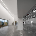 Museu dos Coches / Paulo Mendes da Rocha + MMBB Arquitetos +  Ricardo Bak Gordon - Image 50 of 115