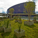 SESC Jundiaí / Teuba Arquitetura e Urbanismo - Centro Cultural, Jardim, Fachada