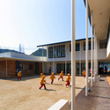 Jardín Infantil y Guardería C.O / HIBINOSEKKEI + Youji no Shiro - Kindergarten