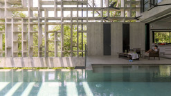 Casa Caja tropical / WHBC Architects