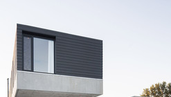 Casa E246 / Ezequiel Amado Cattaneo