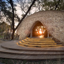 Lodge Sandibe en Okavango / Nicholas Plewman Architects in Association with Michaelis Boyd Associates - Cabañas & Lodges
