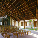 Cam Thanh Community House / 1+1>2 Architects - Chair, Beam, Column