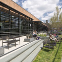 Centro de Estudantes na Universidade de Georgetown / ikon.5 architects - Universidade