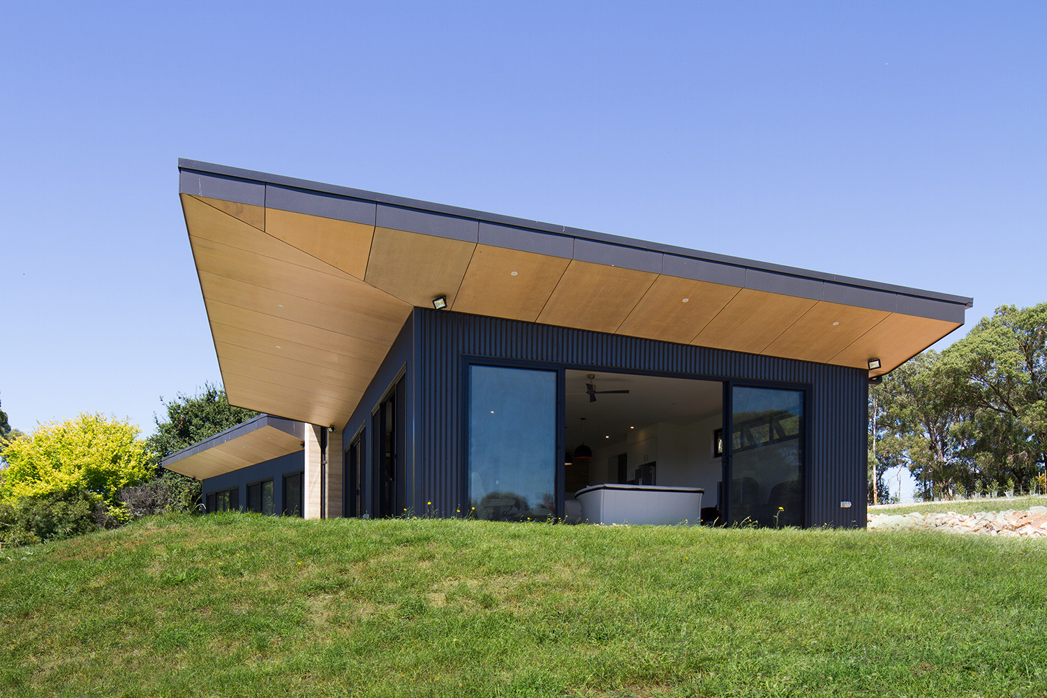 Willow Grove / Finnis Architects - Imagem 1 de 18