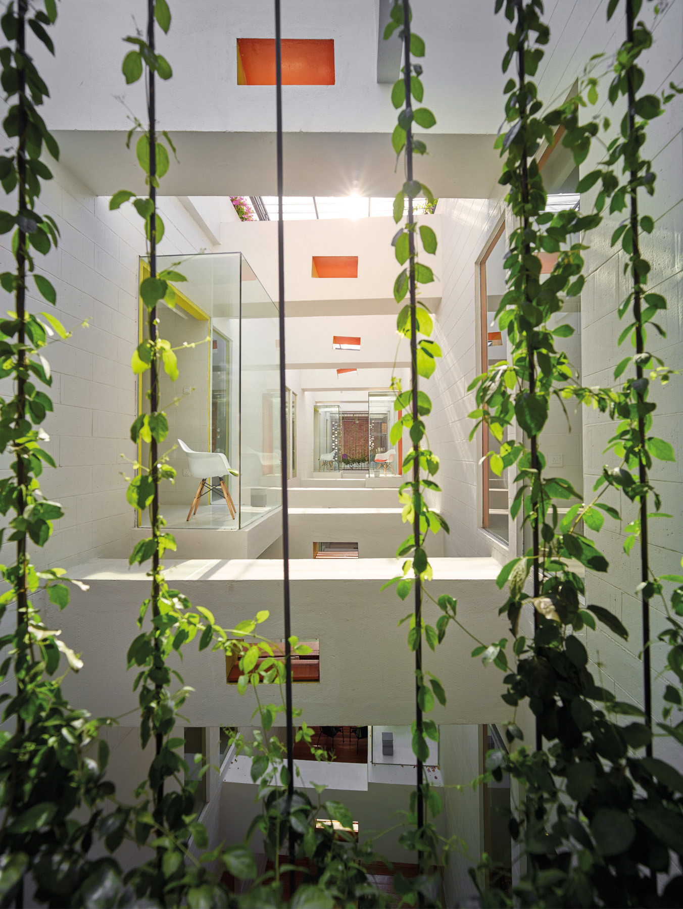 Galería de Lantern Hotel / ZLGdesign 15