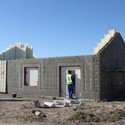Moladi, el sistema constructivo que está volviendo más asequible la vivienda social en Sudáfrica - Image 1 of 4