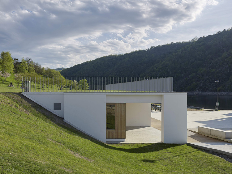 Leisure and Services Center  / Link architectes - Image 3 of 22