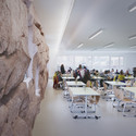The Roc / D’HOUNDT+BAJART architectes&associés - Escola Primária