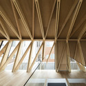 Wrap House / APOLLO Architects &amp; Associates - Houses, Beam, Facade
