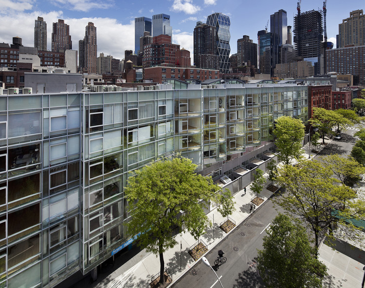 The Dillon / Smith-Miller+Hawkinson Architects - Windows, Cityscape, Facade