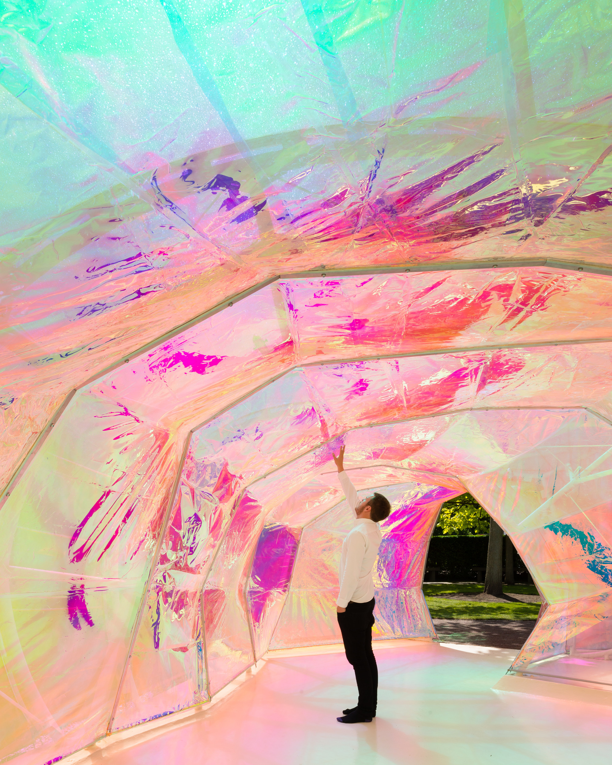 Gallery of Iwan Baan's Images of Selgas Cano's 2015 Serpentine Pavilion 9