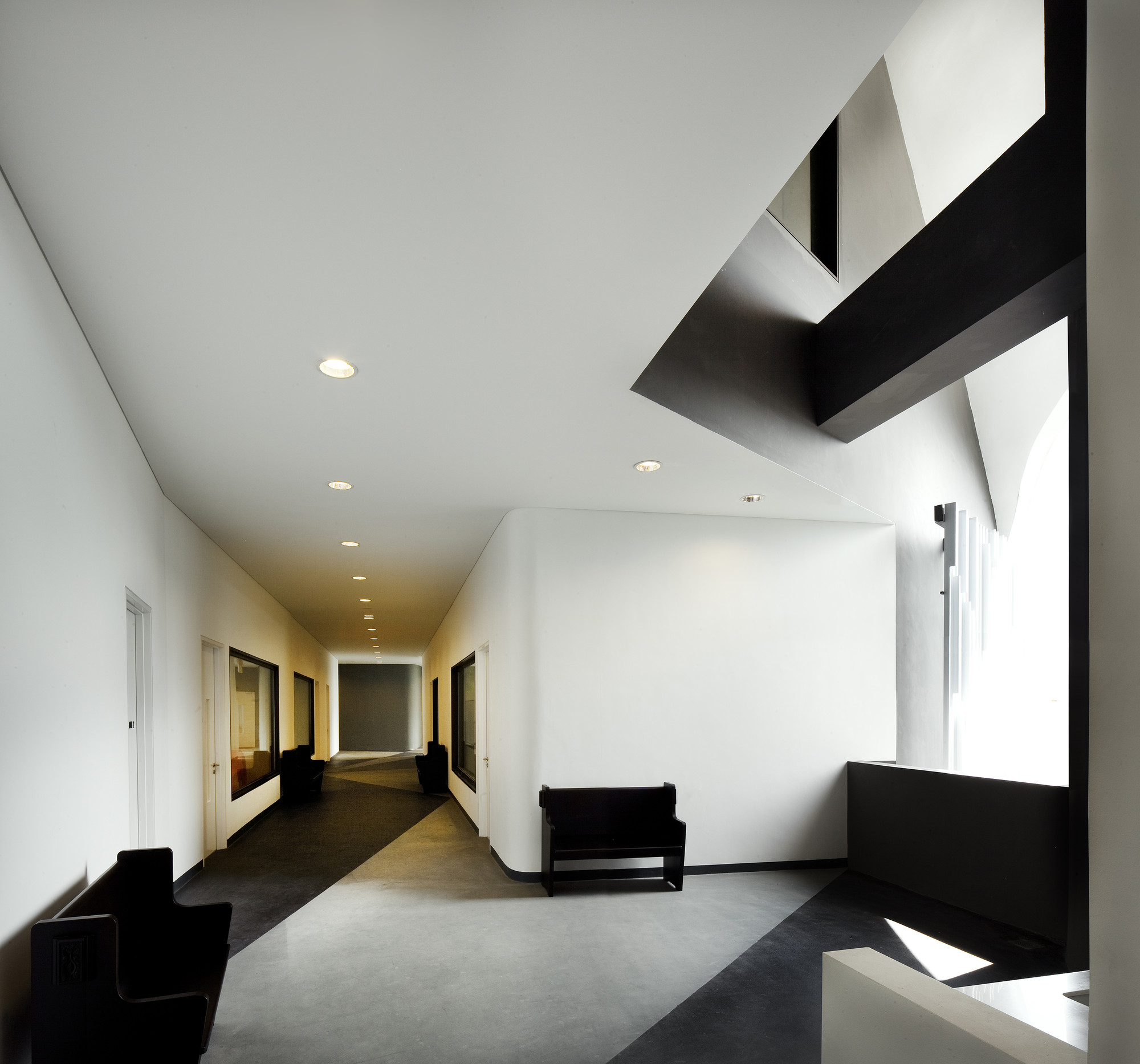 © Patrick Bingham Hall