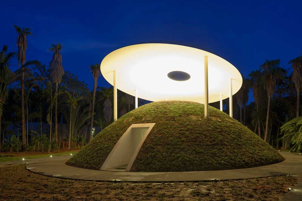 Galería de "Encounter" el cielo mexicano desde la obra de James