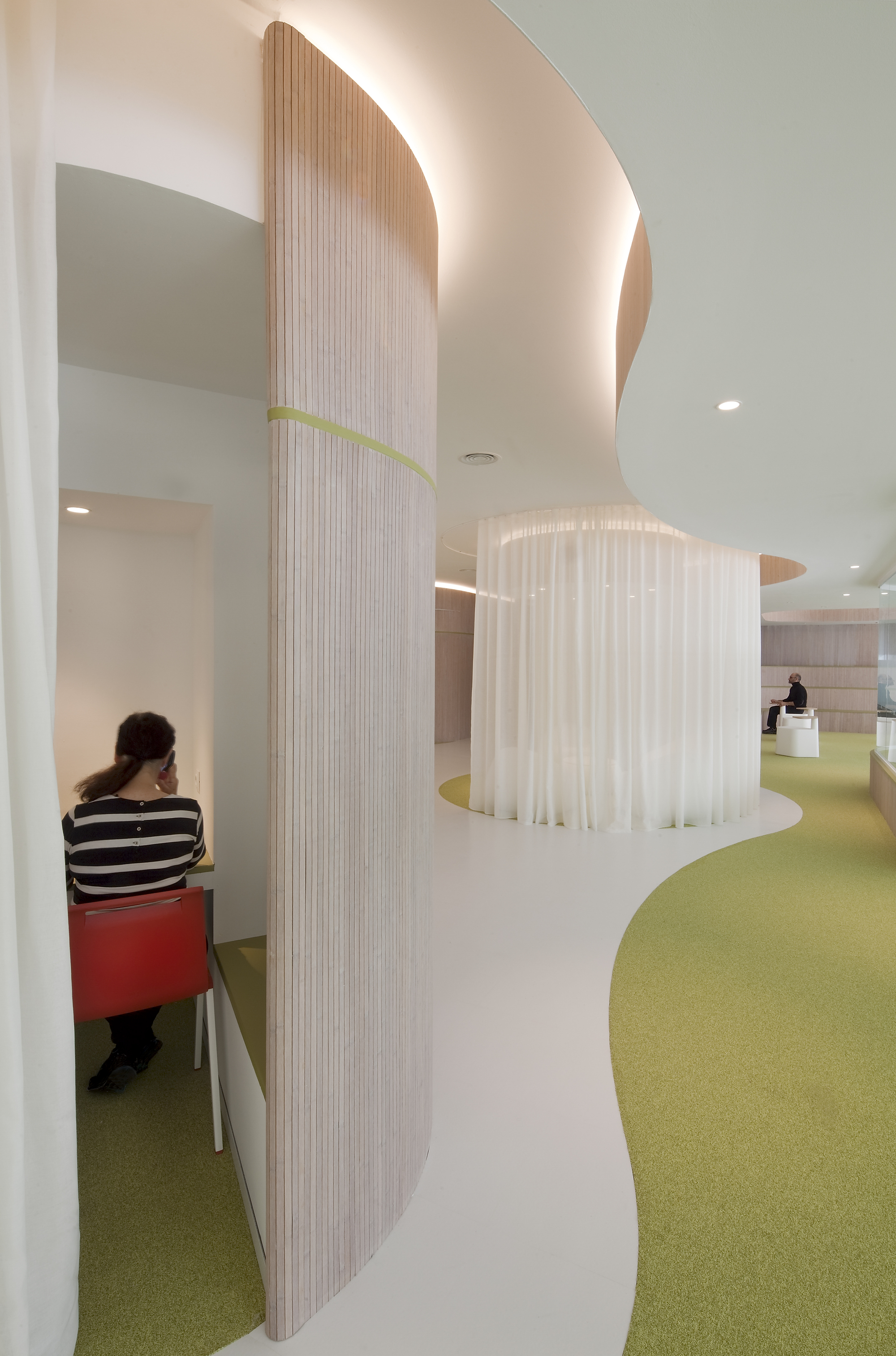 Galería de Centro Internacional Santander Emprendimiento / Angel Blanco ...