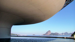 Museu de Arte Contemporânea de Tóquio promove exposição sobre Oscar Niemeyer